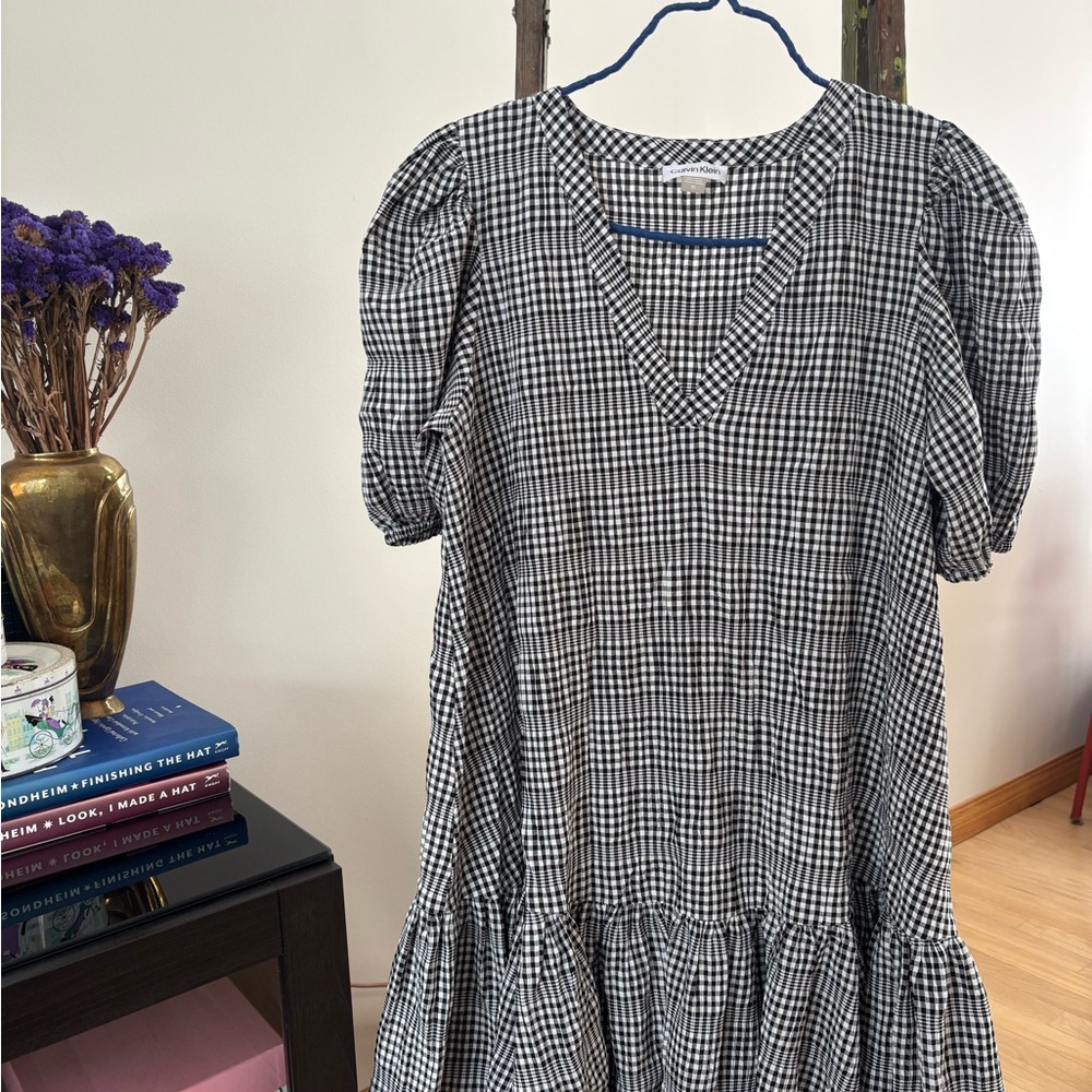 Calvin Klein Gingham V-Neck Puff Sleeve Dress